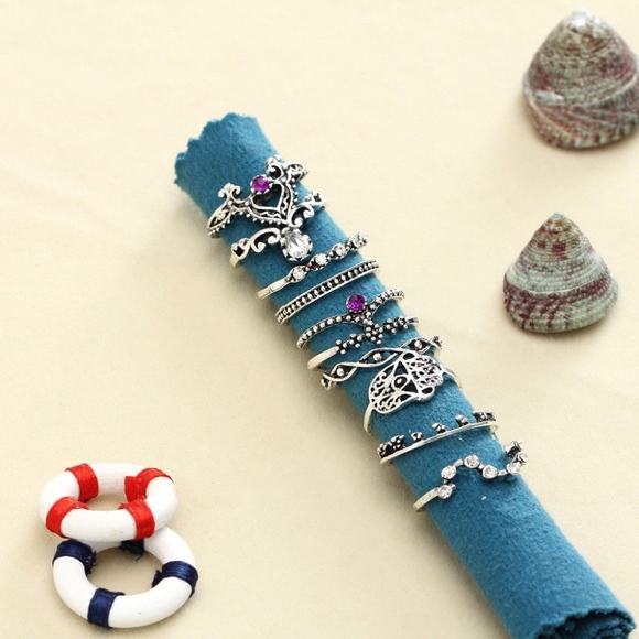 ❤️HOST PICK❤️10-piece boho fashion ring set - Picture 3 of 6